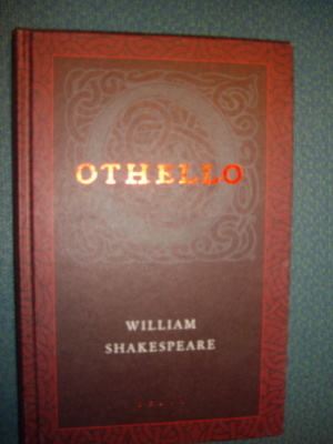 William Shakespeare: OTHELLO ( Sis.postikulut )