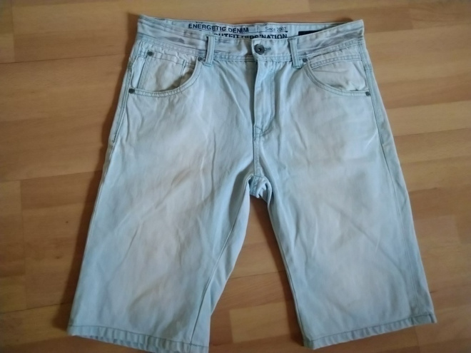 OUTFITTERS NATION koko 31" shortsit farkut.