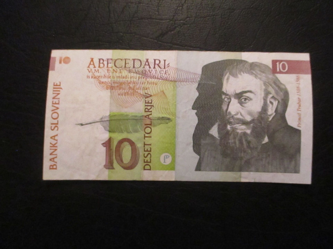 SLOVENIA 10 TOLARJEV 1992 (K12-S29)