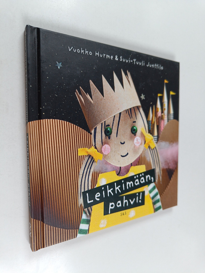 Vuokko Hurme : Leikkimään, pahvi!