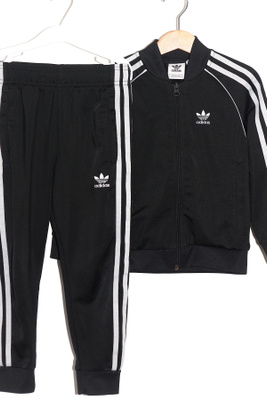 ADIDAS - MUSTA VERKKAPUKU - koko 116
