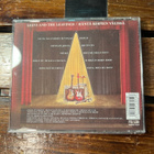 Leevi And The Leavings - Häntä Koipien Välissä Cd - pikkukuva 2