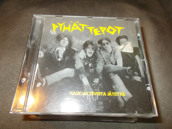 CD-EP PYHÄT TEPOT ** RADIOAKTIIVISTA JÄTETTÄ **