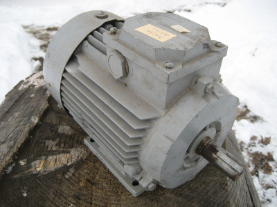Sähkömoottori Dvigatel Asinkhronnyy 0,60 kW 690 r/m