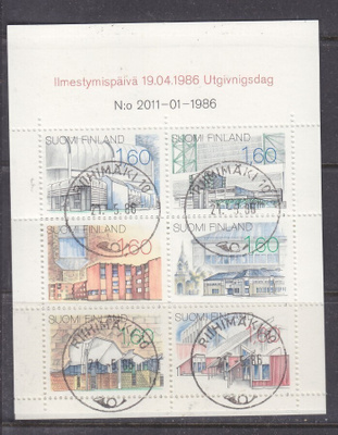 1986 Arkkitehtuurivihko loistoleimaisena.