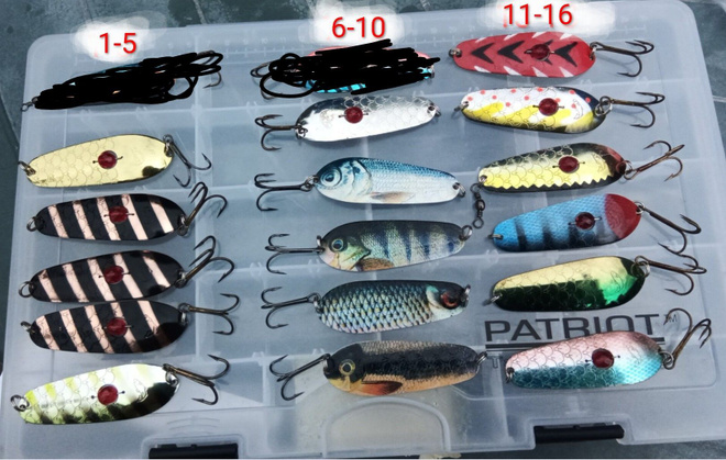 Kuusamo Finland P.Räsänen 7cm  valitse yksi uistin kuvista