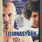 Dome Karukoski: LEIJONASYDÄN (2013) Peter Franzén Laura Birn - pikkukuva 1