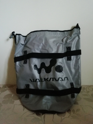 WALKMAN REPPU / SÄKKI RARE OOP