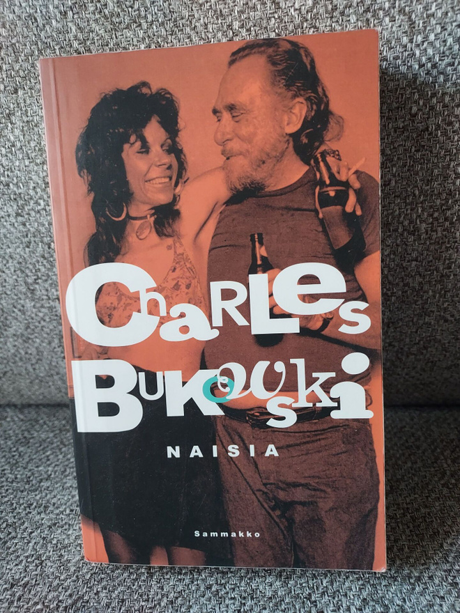 Charles Bukowski: Naisia -pokkari