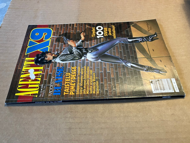 AGENTTI X9 12/1990