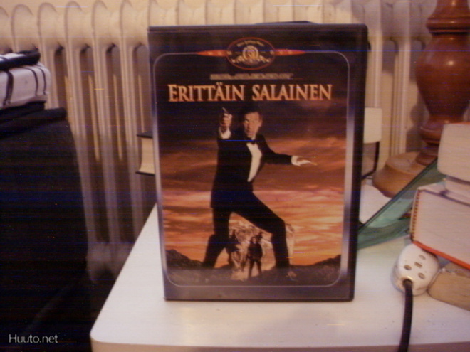 007 ERITTÄIN SALAINEN DVD R2 (EI HV)