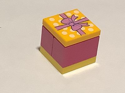 Lego Friends kannellinen lahjalaatikko 2x2