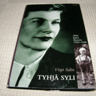 Virpi Salin Tyhjä syli  -sid - pikkukuva 1