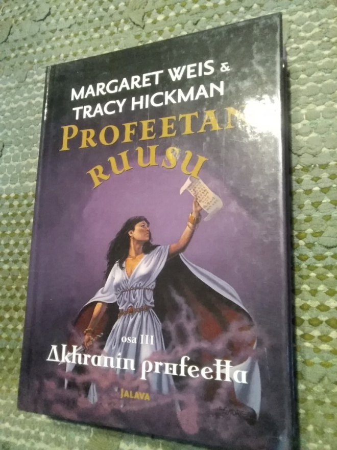 Weis & Hickman: Profeetan ruusu 3 -Akhranin profeetta-
