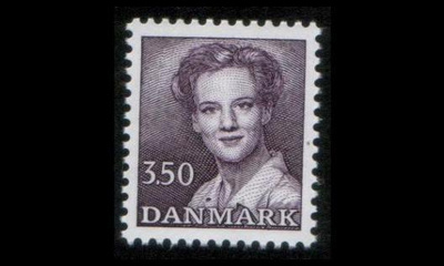 Tanska 824 ** MargretheI 3,50 kr violetti (1985)