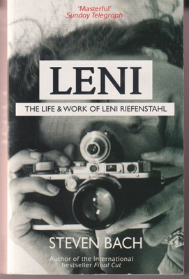 Steven Bach: Leni