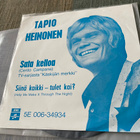 TAPIO HEINONEN: Sata kelloa * Siinä kaikki…*.FIN 1973 - pikkukuva 1