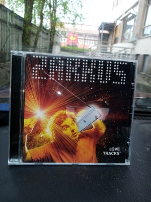 CD : ZARKUS : LOVE TRACKS ( SIS POSTIKULU )
