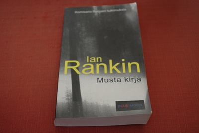 Ian Rankin: Musta kirja (2008)