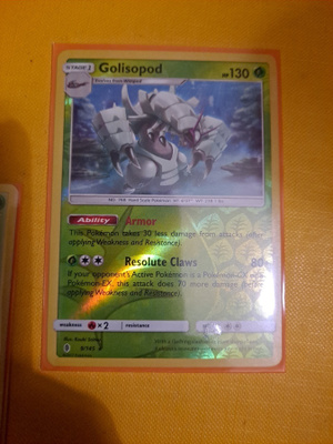 Golisopod 9/145 Sun & Moon Guardians Rising RARE card