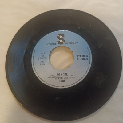 7" Kisu
