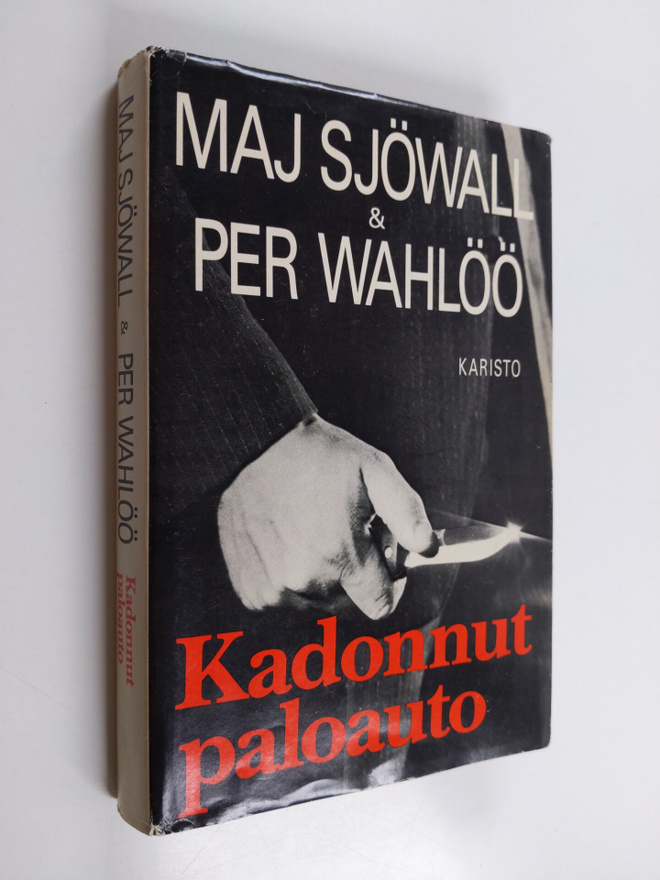 Maj Sjöwall ym. : Kadonnut paloauto