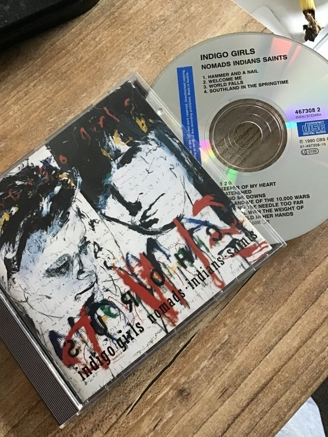 Indigo Girls . Nomads indians saints CD