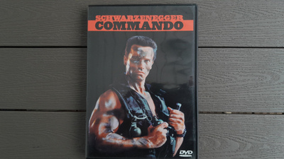 DVD: Commando (Arnold Schwarzenegger 1985/2001)