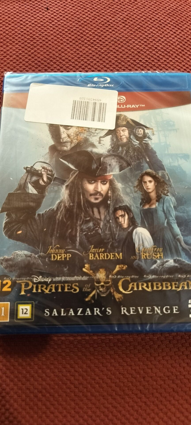 pirates of The caribbean salazar's revenge 3D + bluray