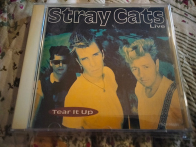 Stray Cats CD