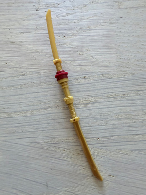 LEGO Ninjago Taisteluväline kultainen