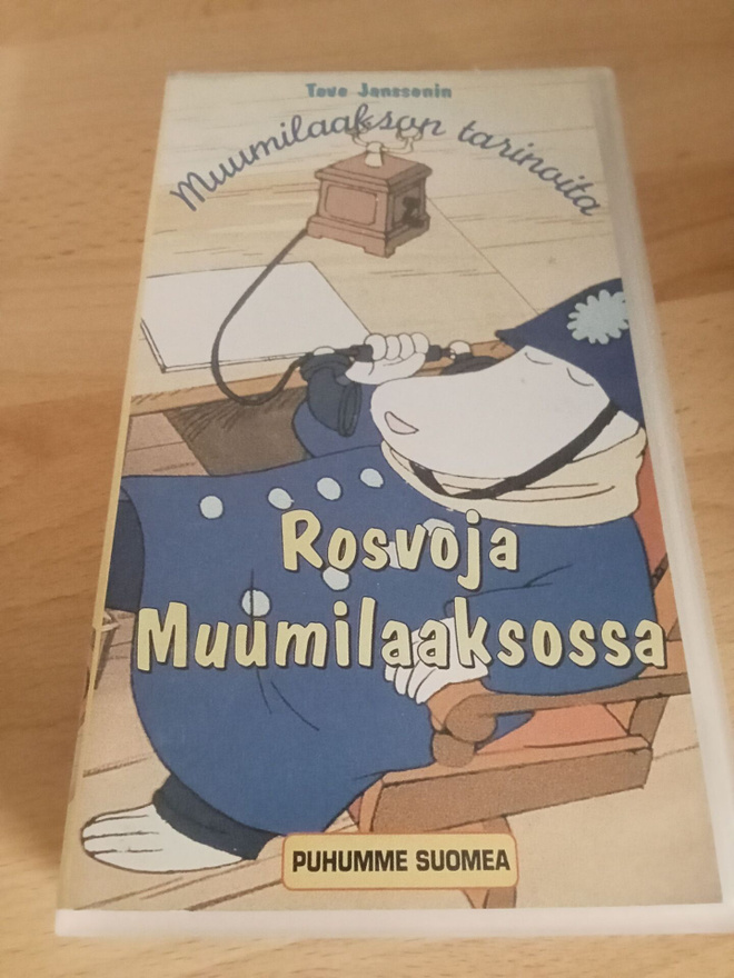 Muumilaakson tarinoita rosvoja muumilaaksossa VHS