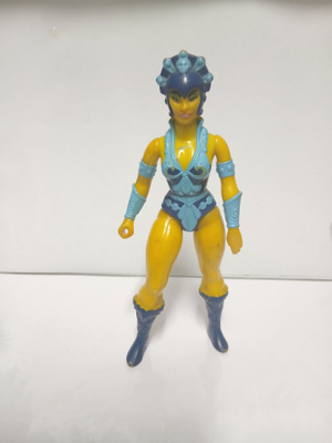 Evil Lyn motu