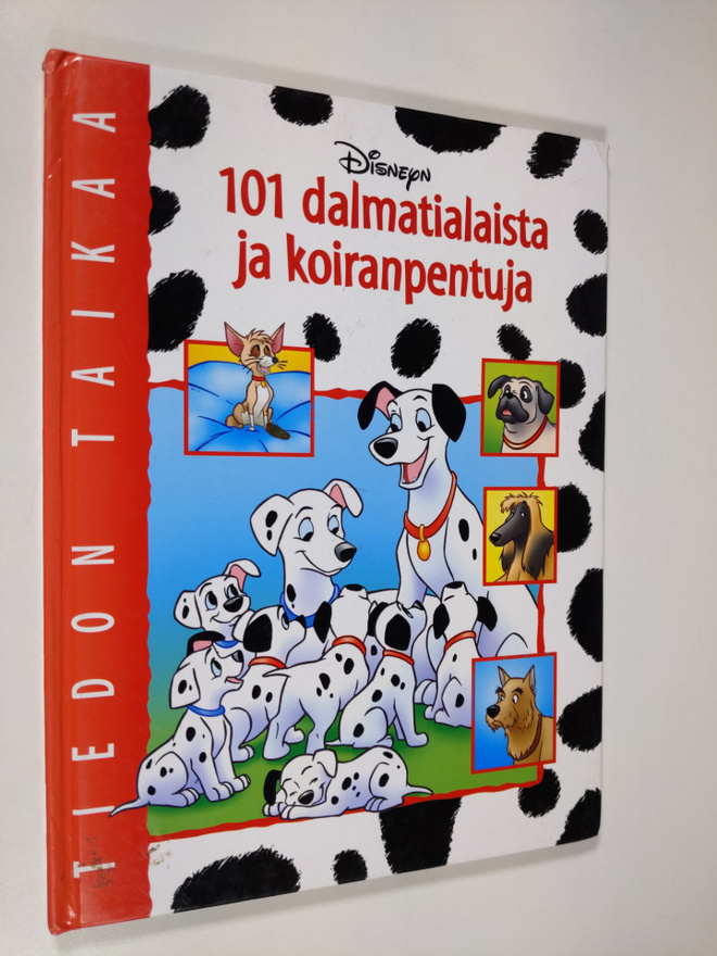 Walt Disney : 101 dalmatialaista ja koiranpentuja