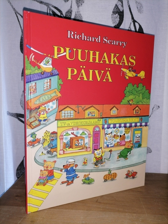 Richard Scarry - Puuhakas päivä - Tammi - Uusi
