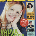 Seura n:o 24 2004 Minna. Paul. Ushma. Jyrki. EM-Jalkapallo. - pikkukuva 1