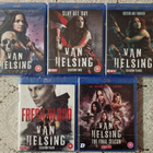 VAN HELSING - Kaudet 1-5 blu-ray boxit [Koko sarja] - pikkukuva 1