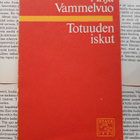 Anja Vammelvuo - Totuuden iskut: runoja (nid.) - pikkukuva 1