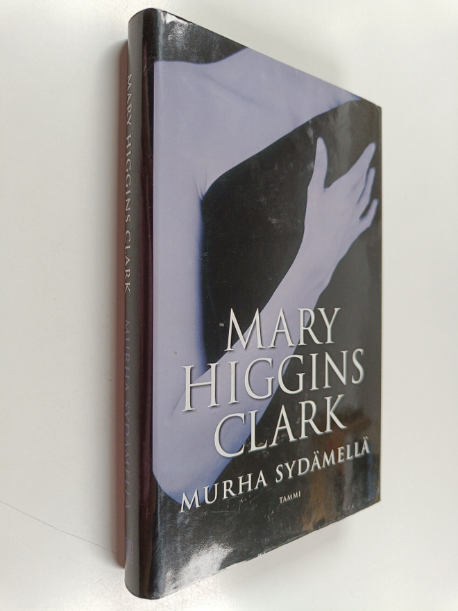 Mary Higgins Clark : Murha sydämellä