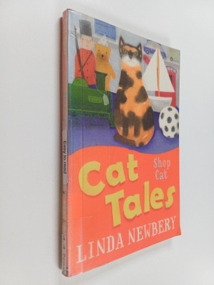 Linda Newbery : Shop cat