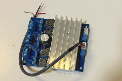 D-luokan vahvistinmoduli 2x50W