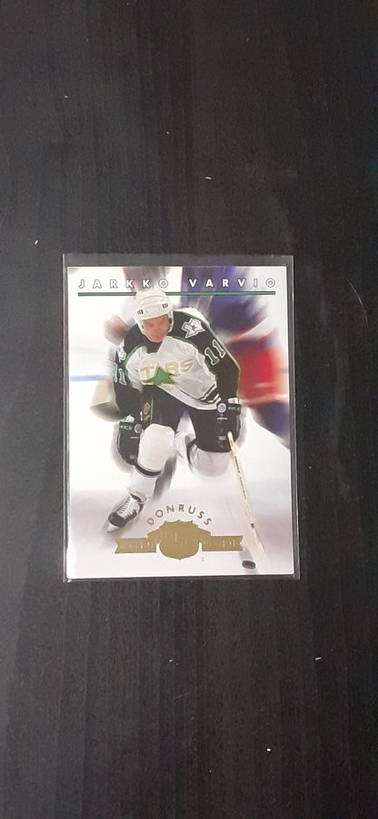 1993-94 Donruss - Rated Rookie #6 Jarkko Varvio
