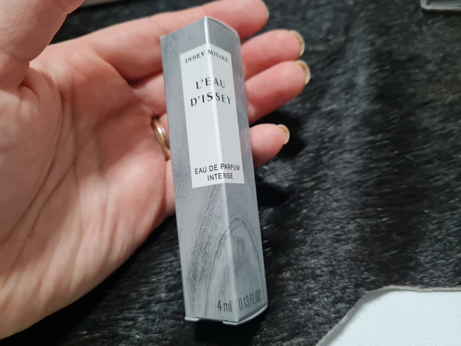 Deluxe koko hajuvesi Issey Miyake L Eau d Issey Intense