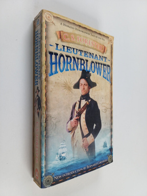 Cecil Scott Forester : Lieutenant Hornblower