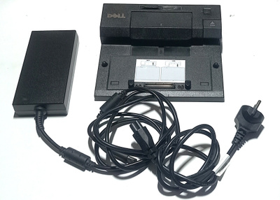 Dell PR03X (E-Port Replicator) -telakka+ virtalähde