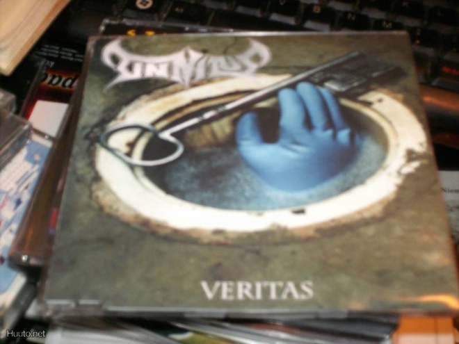 CDS TINNITUS : VERITAS  ( Löff 1999 TINN2 ) Sis.pk:t