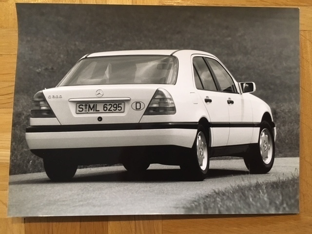 Lehdistökuva Mercedes-Benz W202 C-luokka