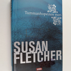Susan Fletcher : Tummanhopeinen meri - pikkukuva 1