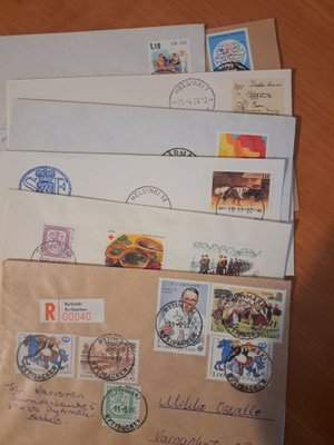 Postilähetyksiä 7 kpl
