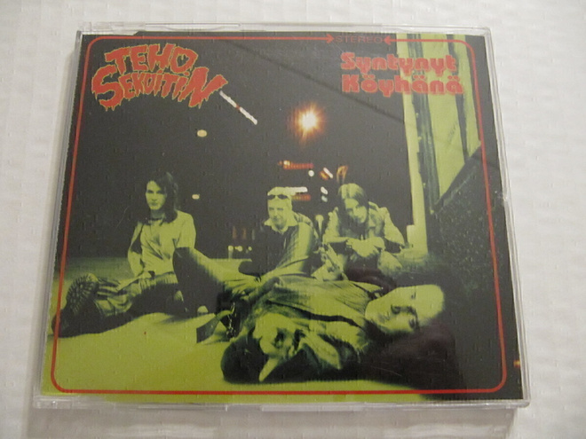Tehosekoitin Syntynyt Köyhänä CD sinkku